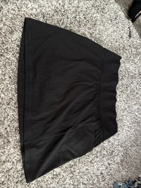 Black Women’s Stretch A-Line Skirt with pockets !